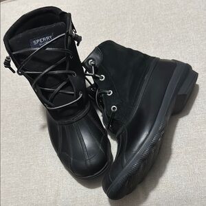 Sperry Duck Boots-Sz 8-All Black-Suede Uppers-Leather Laces-Side Zippers